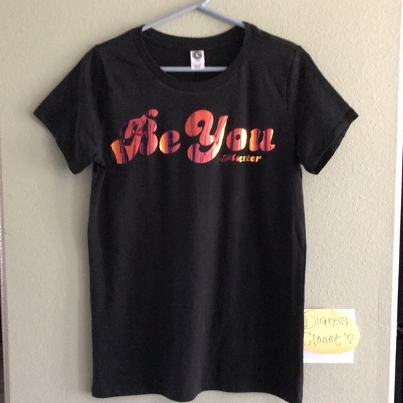 New Woman’s “Be You” Graphics Love Tee - Picture 3 of 4